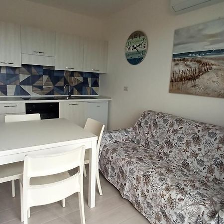 Gioiellino Sardo Apartment Castelsardo Bagian luar foto